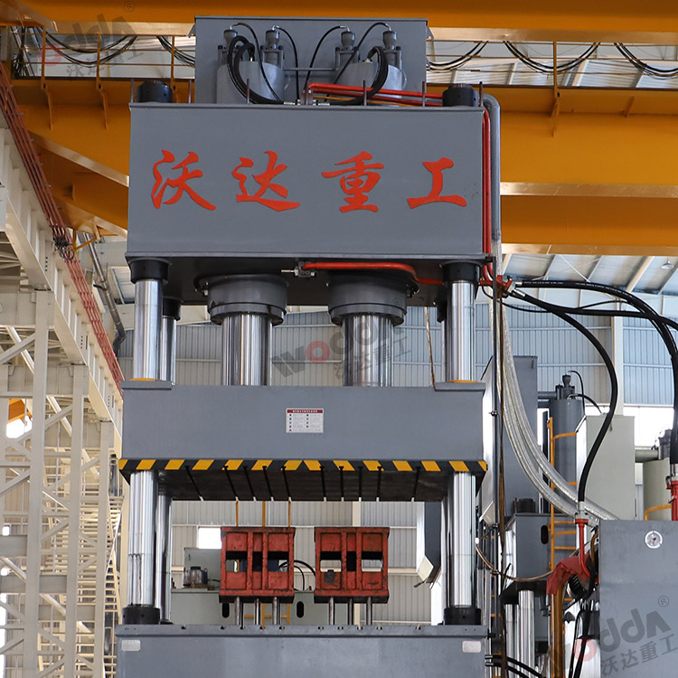 1000液壓機(jī)（立柱、油缸）